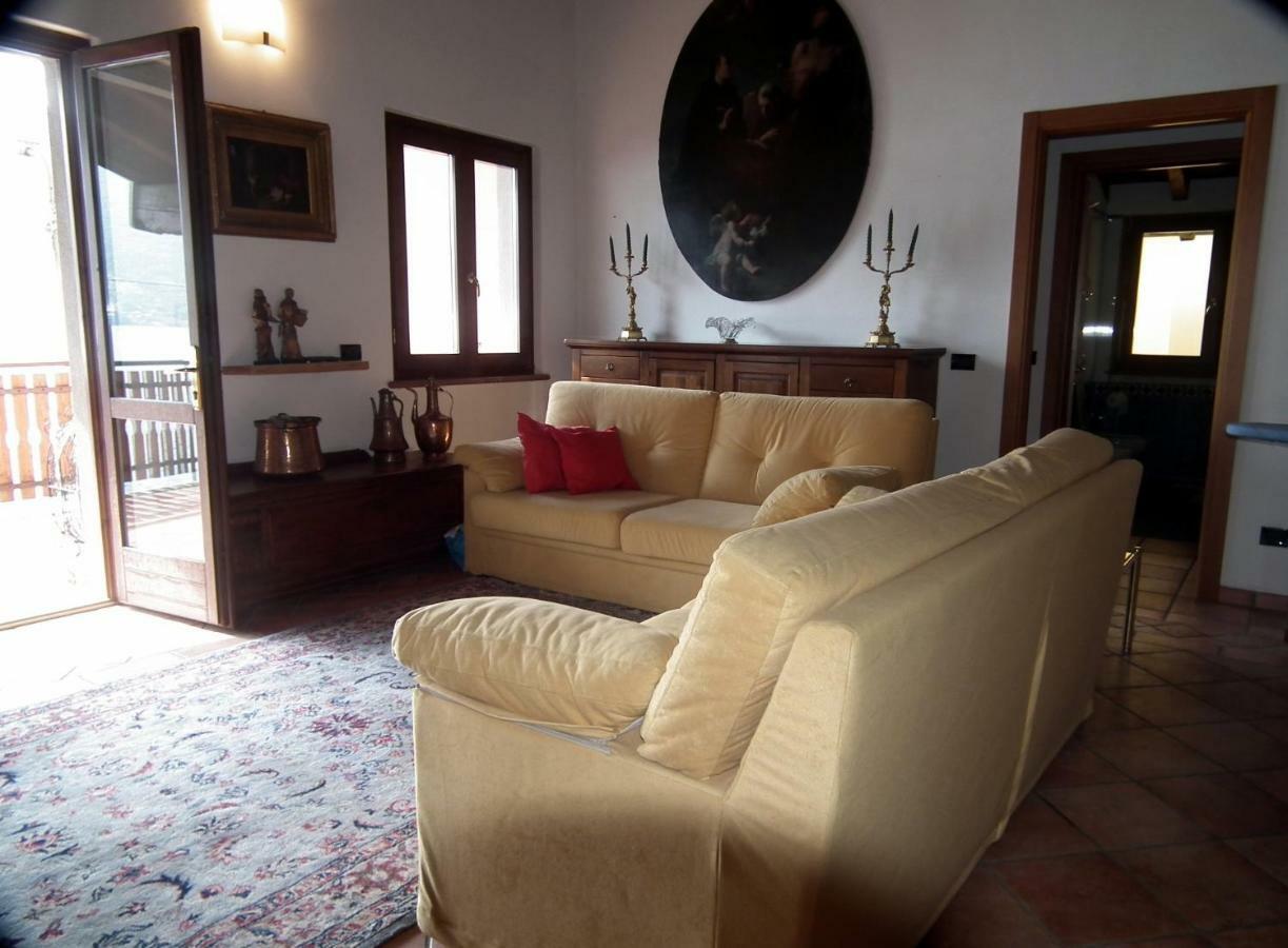 Appartamento Monteisola Mara Monte Isola Luaran gambar